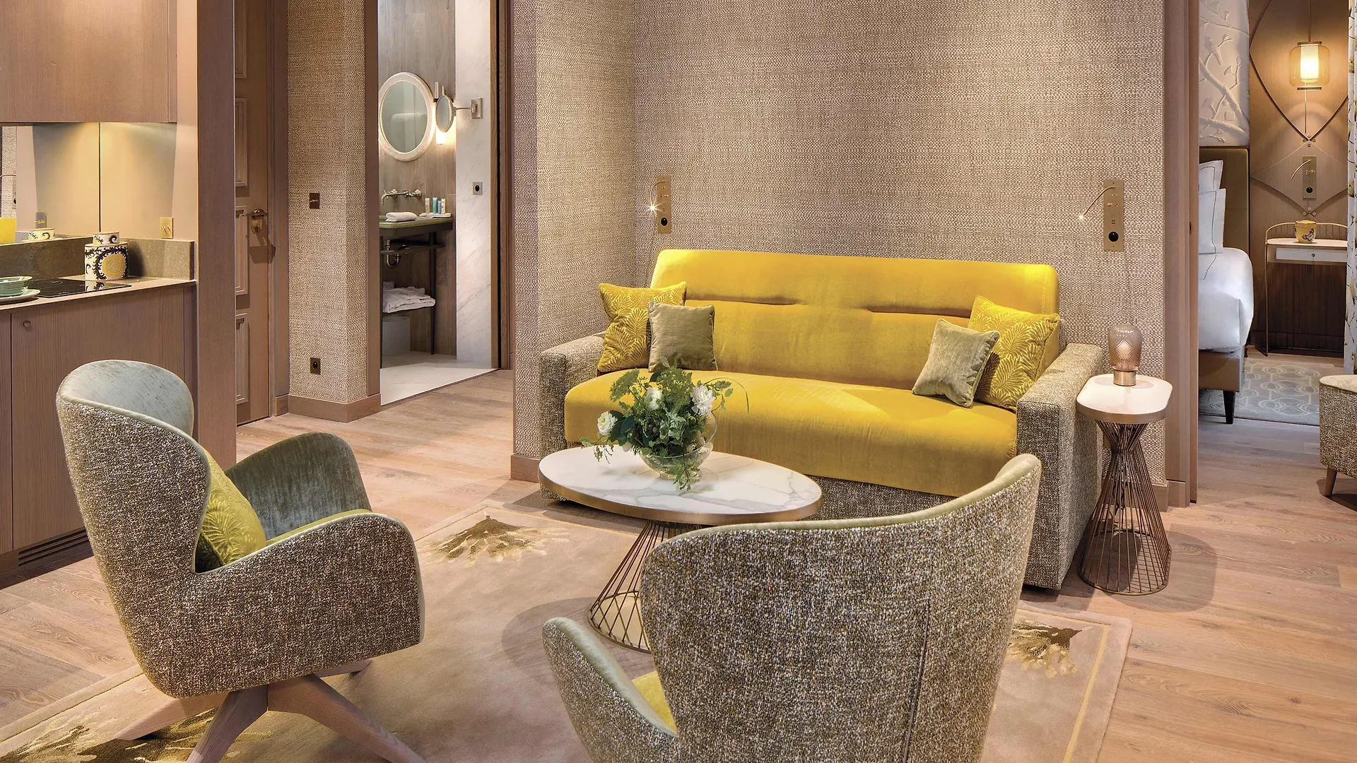 Hotel La Demeure Montaigne 5*