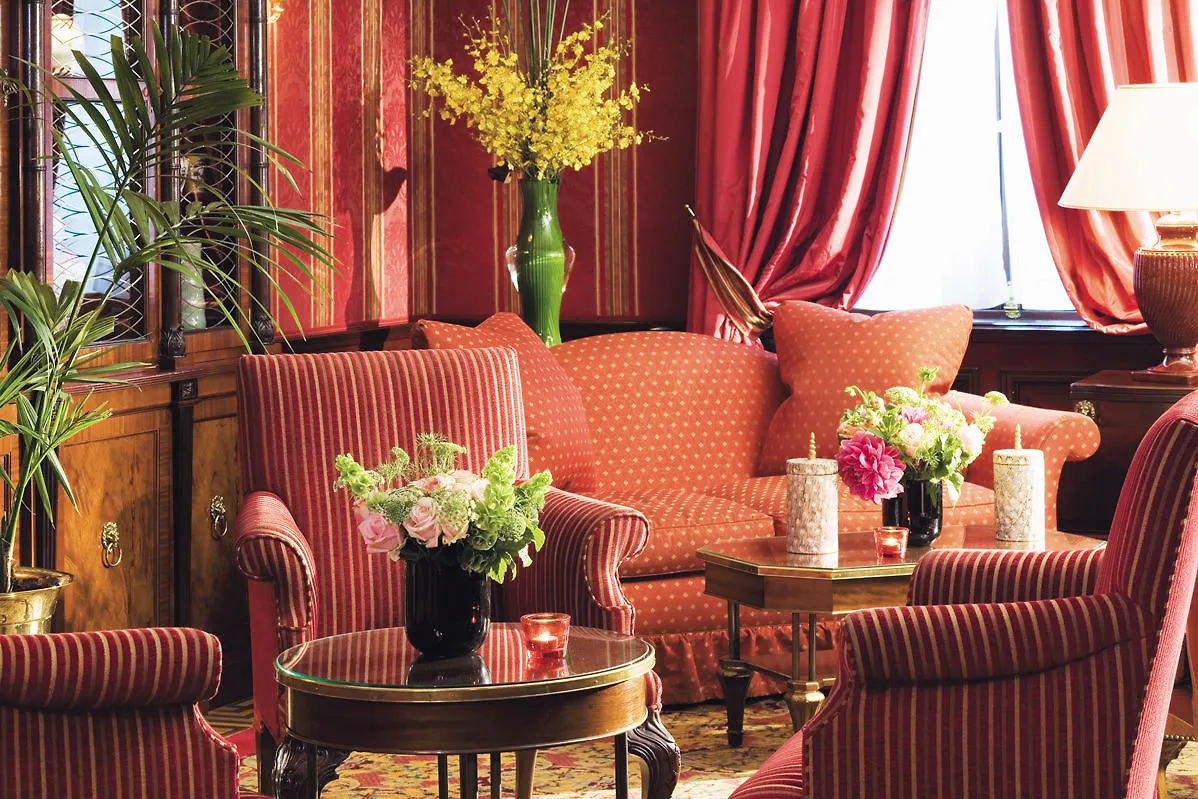 La Demeure Montaigne Hotel Paříž