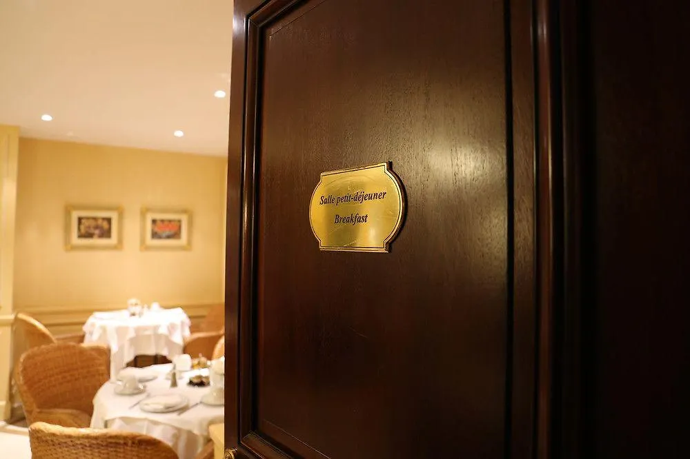 La Demeure Montaigne Hotel 5*