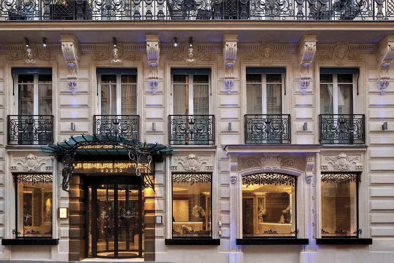 Hotel La Demeure Montaigne Paris