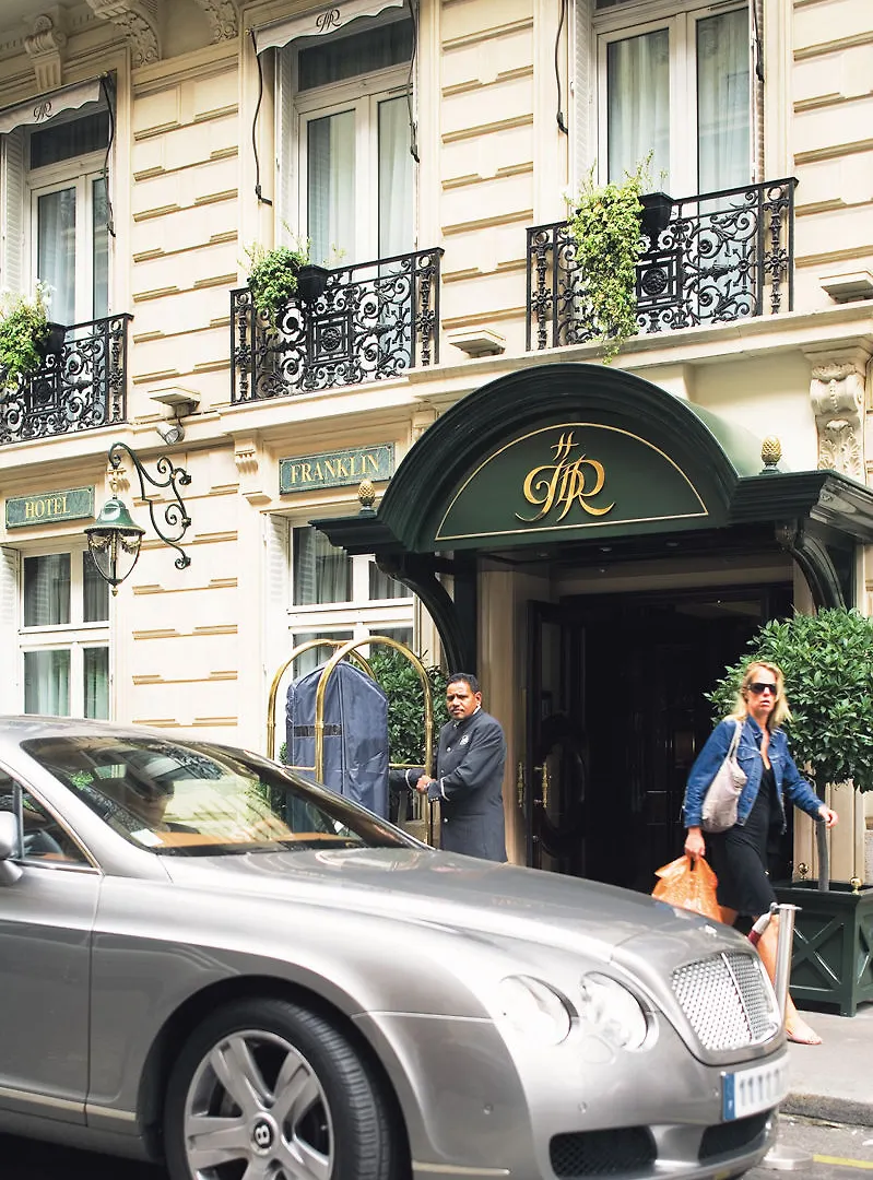 La Demeure Montaigne Paris